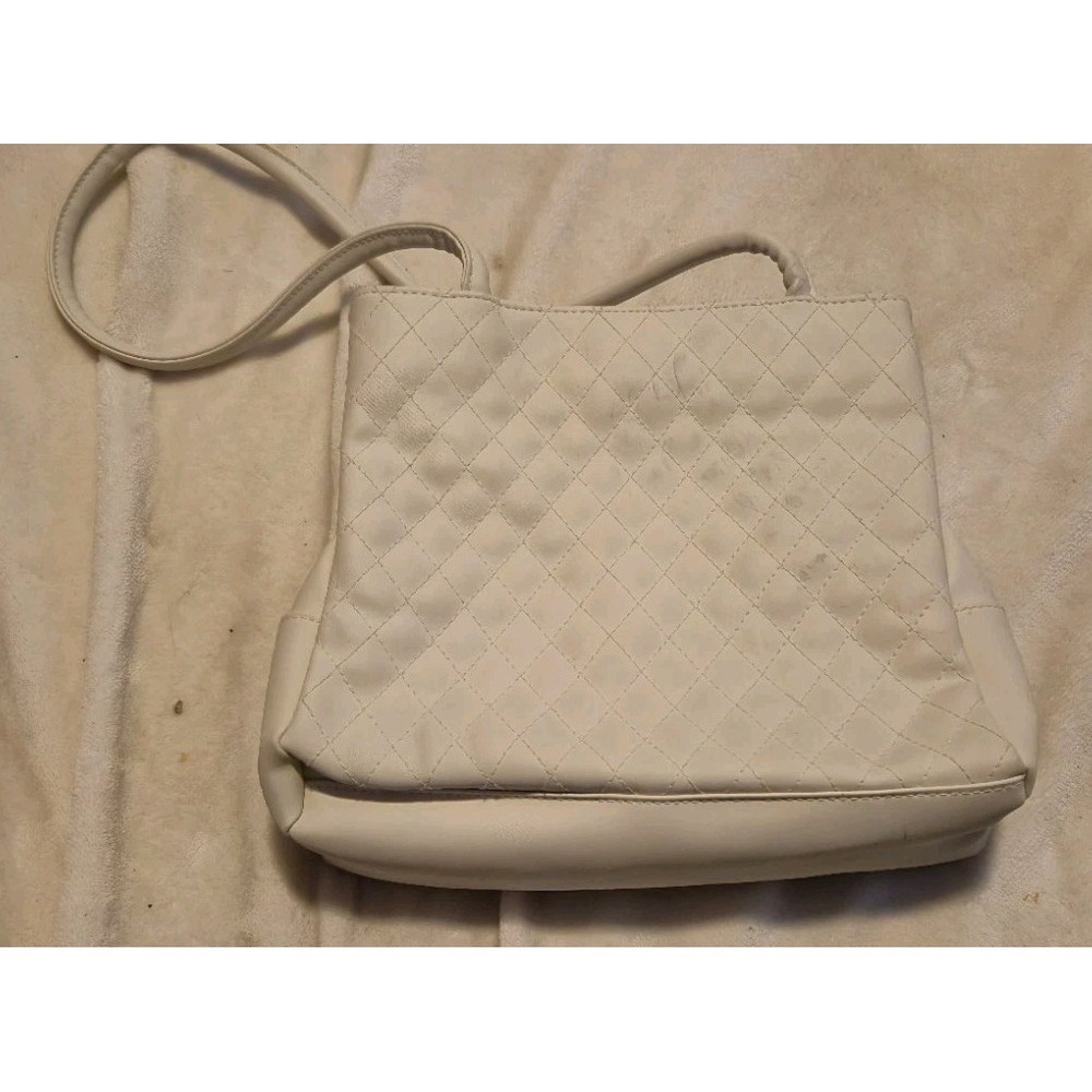 White Quilted Shoulder Bag Purse Tote Handbag Faux Leather Zipper